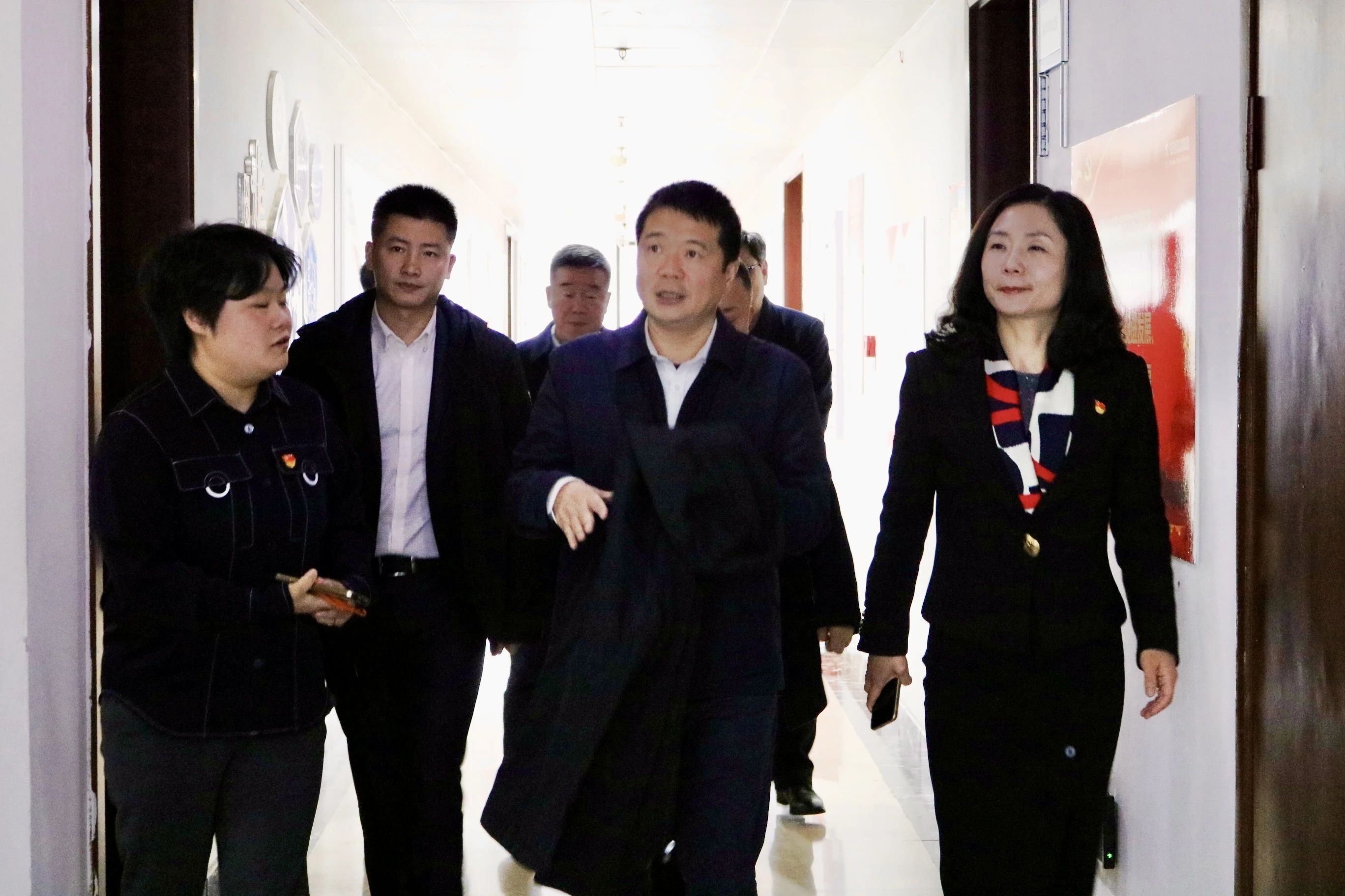ʡJ9Źٷվŵίǡ³¸ĴʡίʮĴȫᾫ񲢵оӪչ